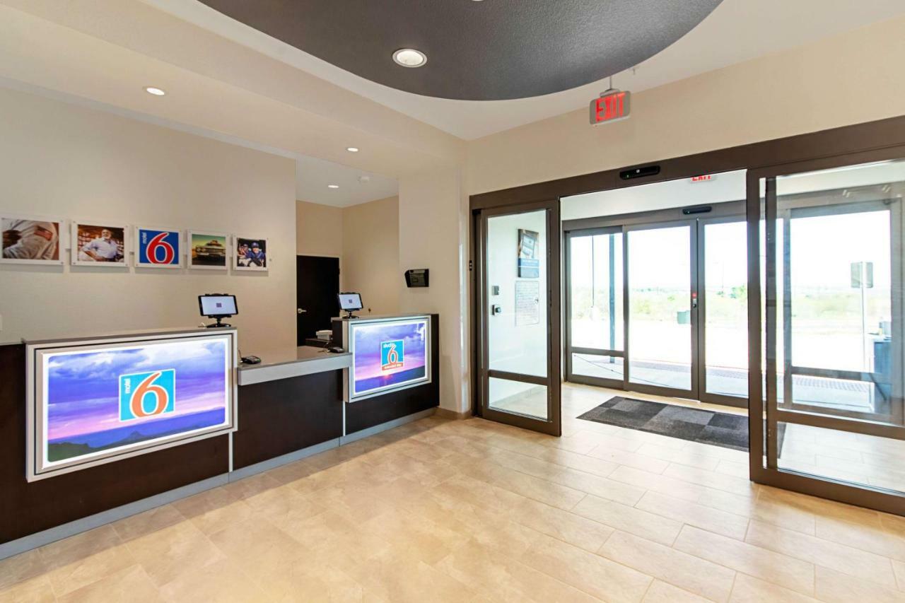 Studio 6 Austin Airport 外观 照片