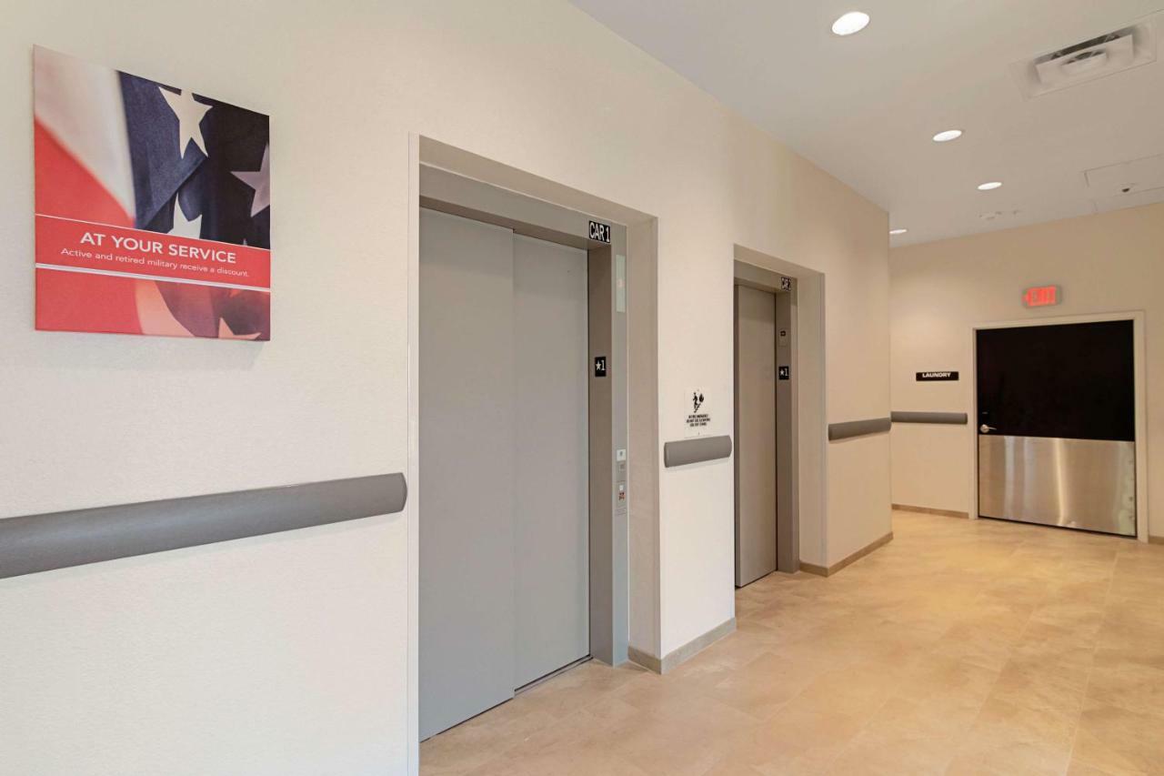 Studio 6 Austin Airport 外观 照片