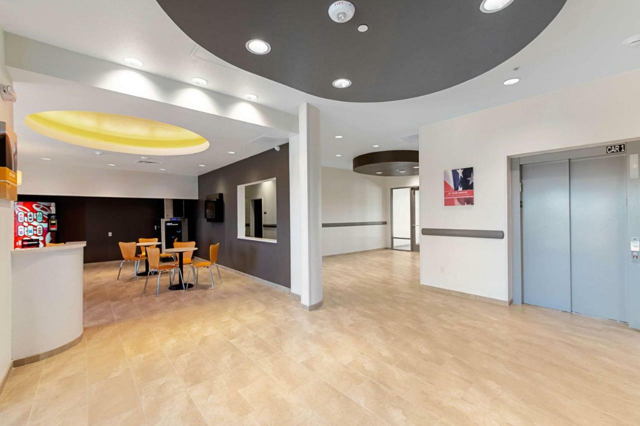 Studio 6 Austin Airport 外观 照片
